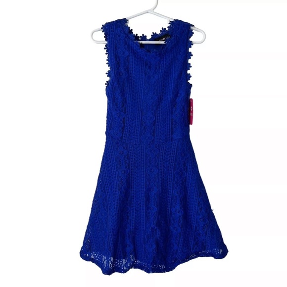 Amy Byer NWT Girls Dress Size 7 Cobalt Blue Sleeveless Floral Lace Textured - Picture 1 of 8